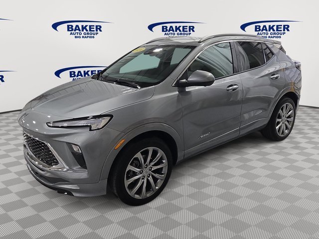 2024 Buick Encore GX Avenir photo 3