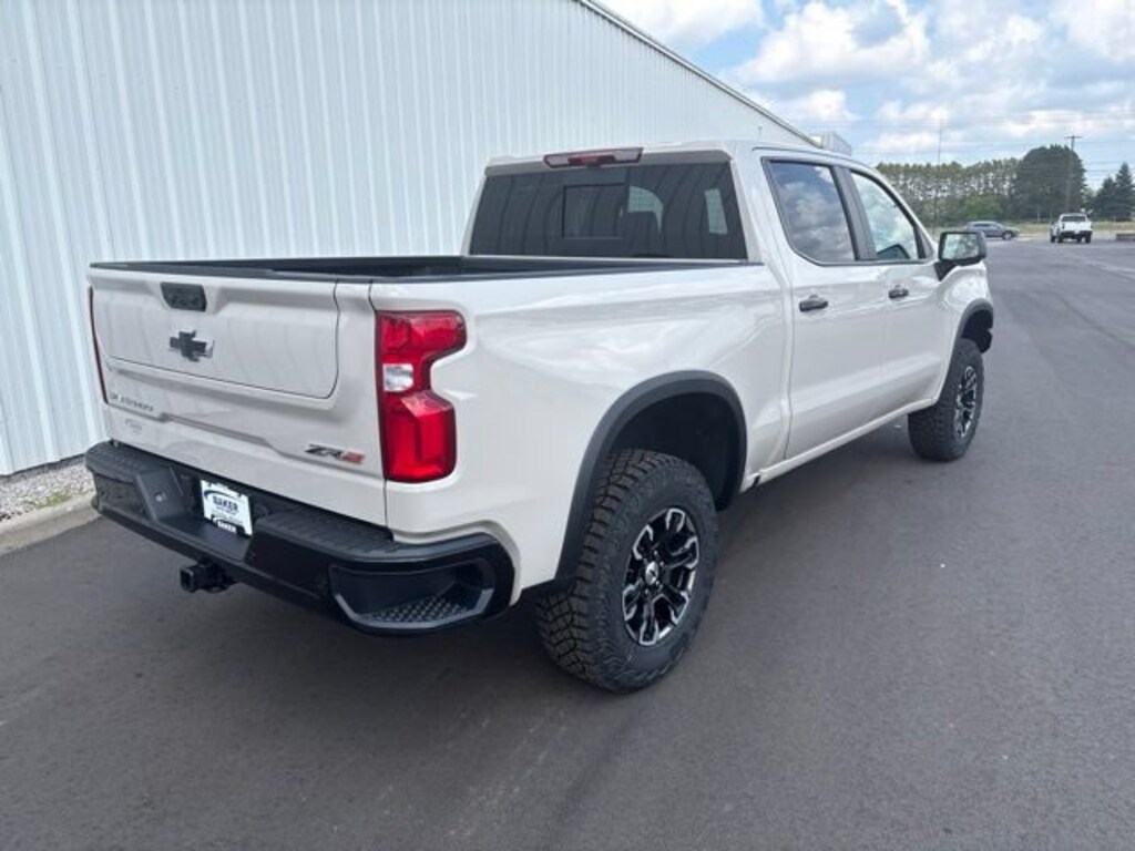 New 2026 Chevrolet Silverado 1500 ZR2 Truck