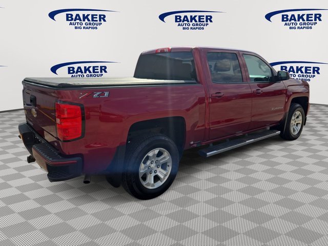 2018 Chevrolet Silverado 1500 LT photo 4
