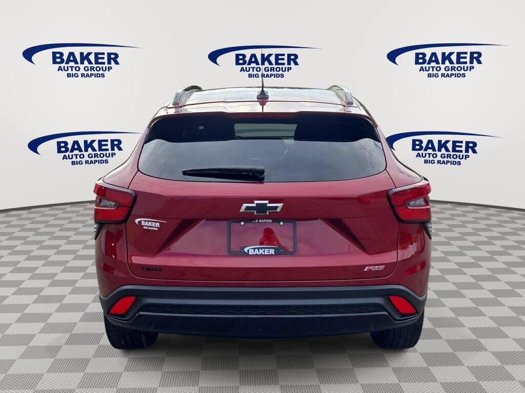 Used 2024 Chevrolet Trax 2RS SUV