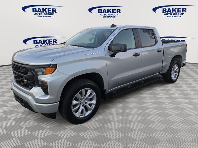 2022 Chevrolet Silverado 1500 Custom photo 3