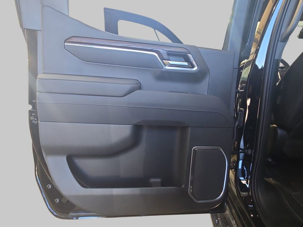 2026 GMC Sierra 1500 SLT - Photo 16