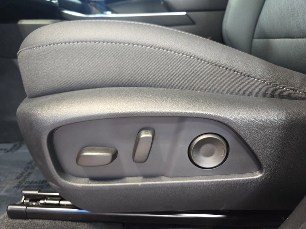 2026 Chevrolet Equinox LT - Photo 30