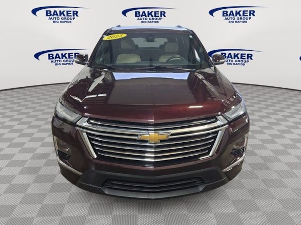 Used 2023 Chevrolet Traverse Premier SUV