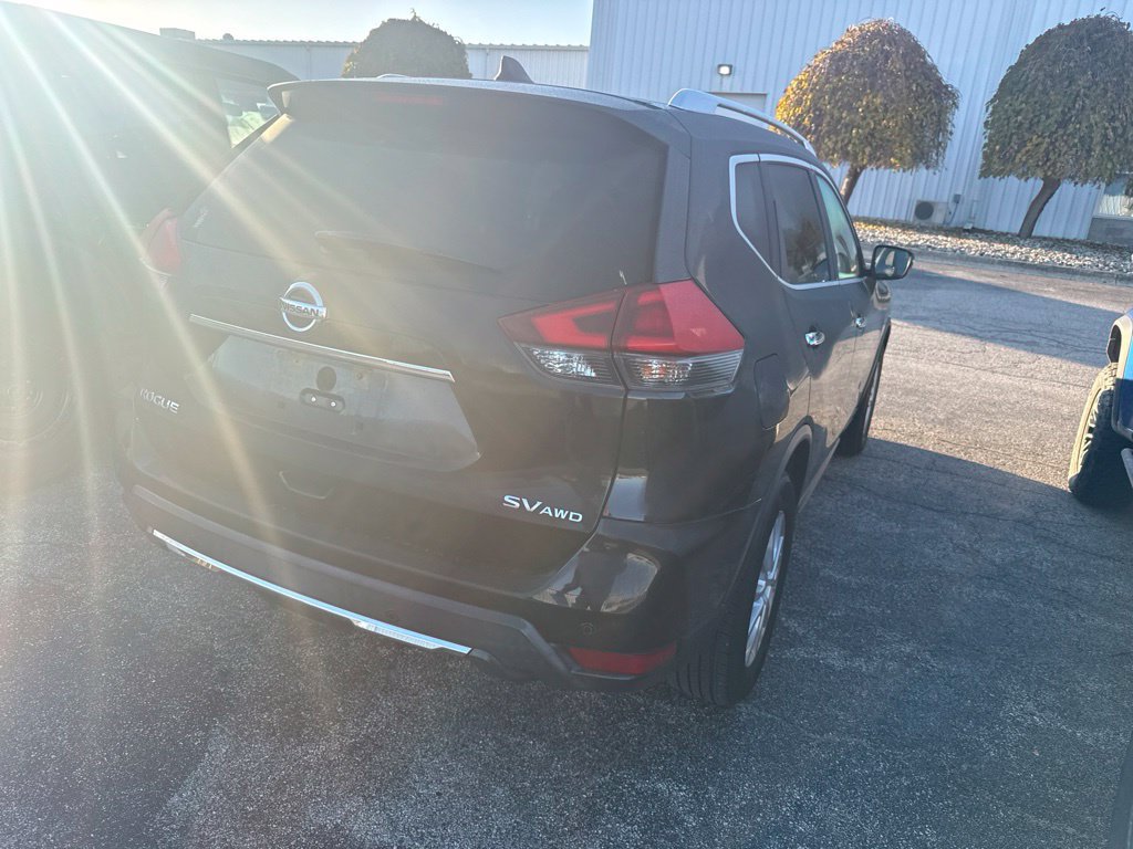 Used 2019 Nissan Rogue SV