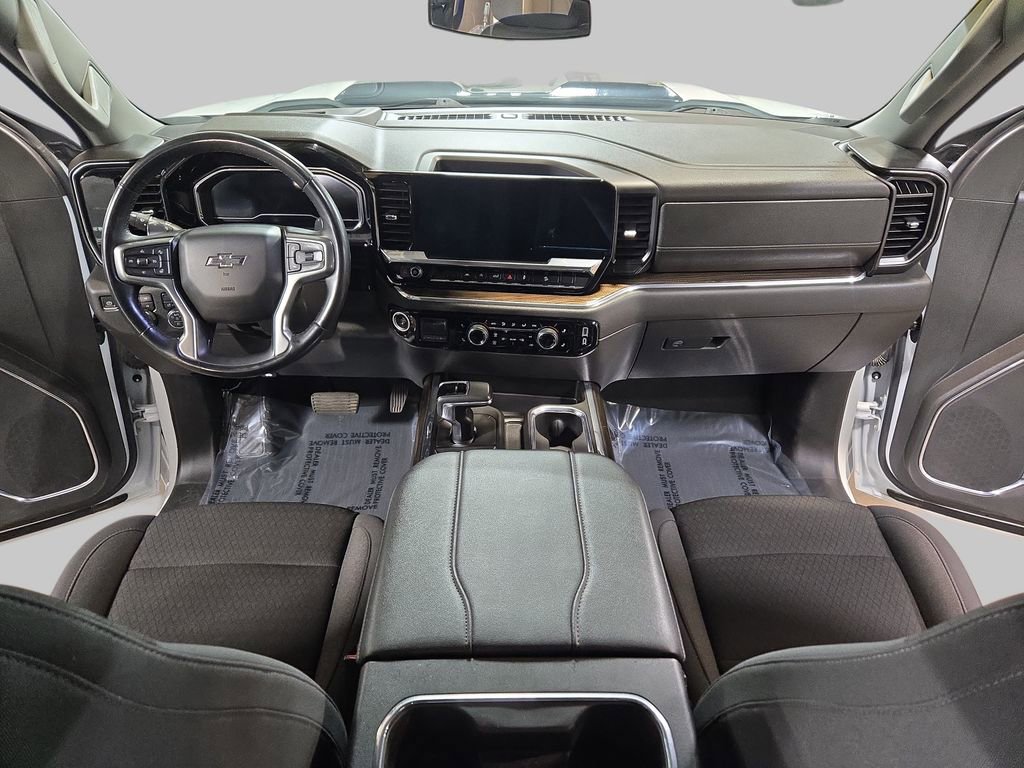 2024 Chevrolet Silverado 1500 LT Trail Boss - Photo 9