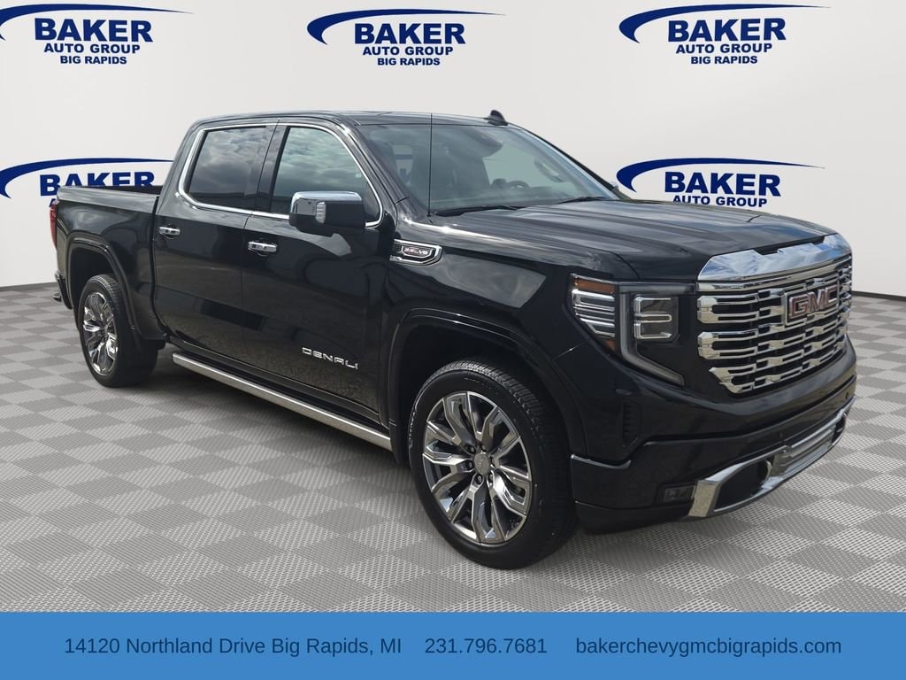 2025 GMC Sierra 4WD Crew Cab Short Box Denali's photo