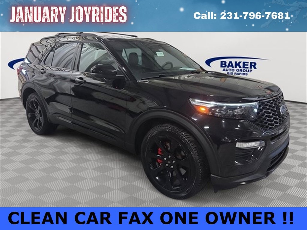 2022 Ford Explorer ST's photo