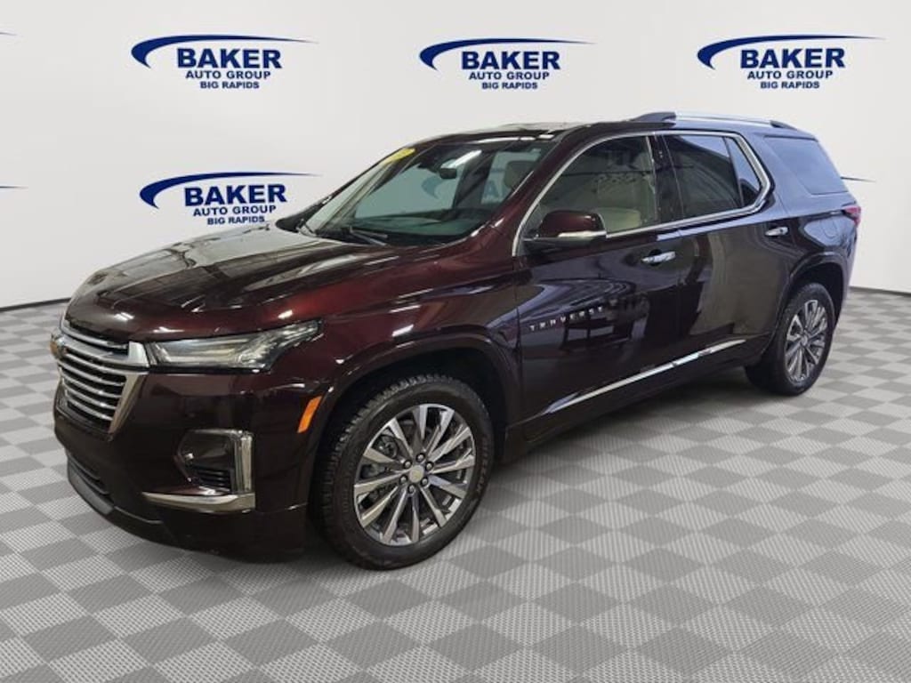 Used 2023 Chevrolet Traverse Premier SUV