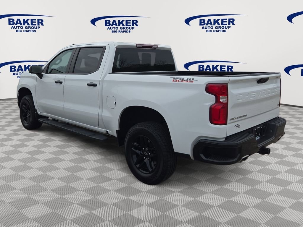 2024 Chevrolet Silverado 1500 LT Trail Boss - Photo 6