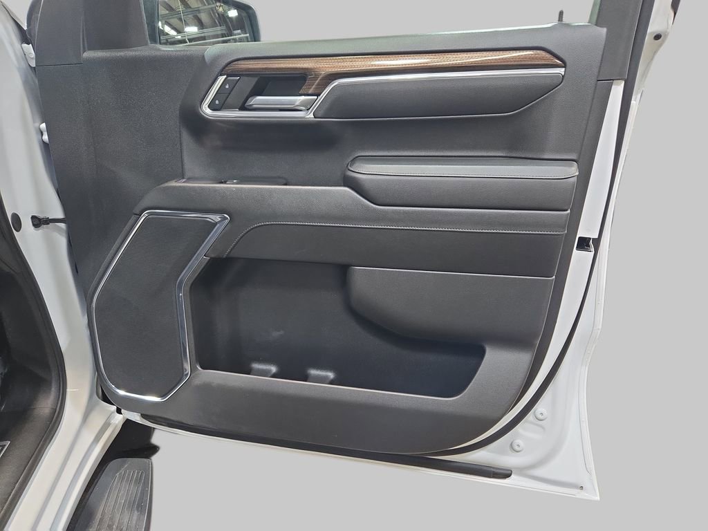 2024 Chevrolet Silverado 1500 LT Trail Boss - Photo 11