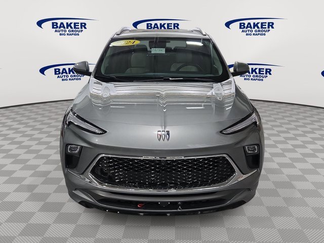 2024 Buick Encore GX Avenir photo 2