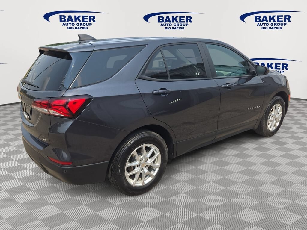 Used 2022 Chevrolet Equinox LS SUV