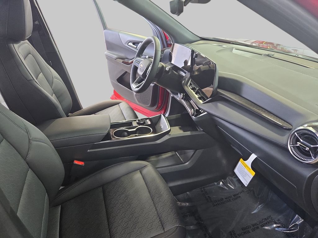 2026 Chevrolet Equinox LT - Photo 10