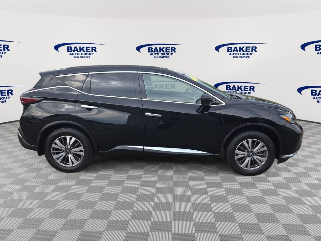 Used 2022 Nissan Murano SV