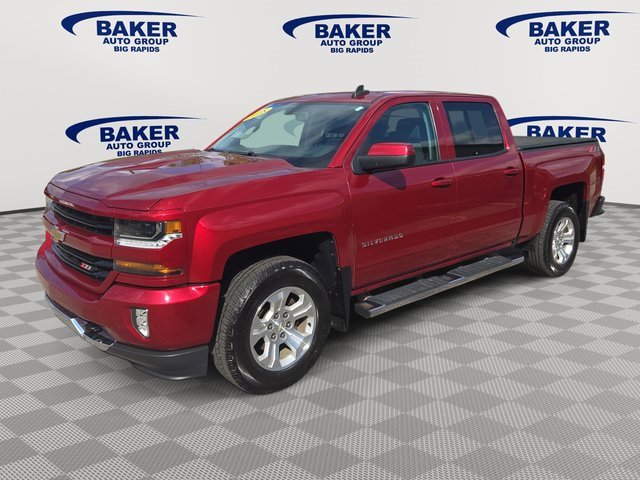 2018 Chevrolet Silverado 1500 LT photo 3