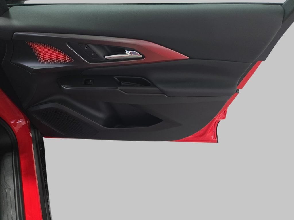 2025 Chevrolet Equinox EV RS - Photo 11