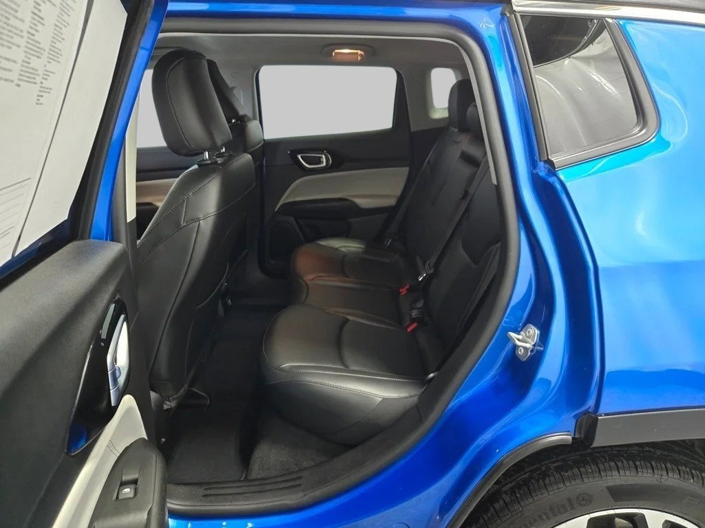 View 18