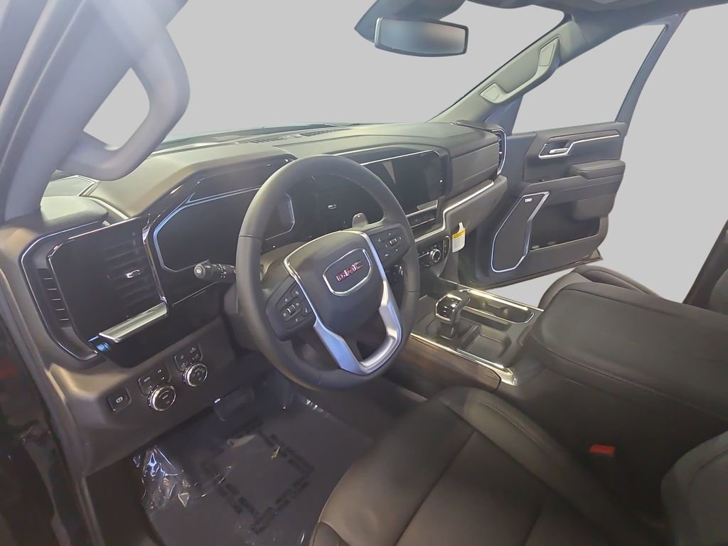 2026 GMC Sierra 1500 SLT - Photo 18