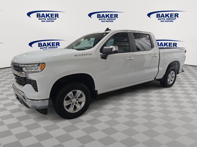 2024 Chevrolet Silverado 1500 LT photo 3