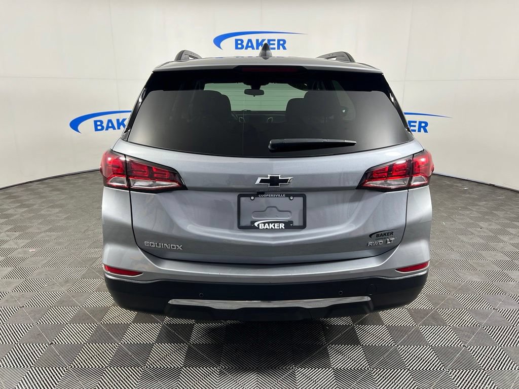 Used 2024 Sterling Gray Metallic Chevrolet LT w/1LT image 5