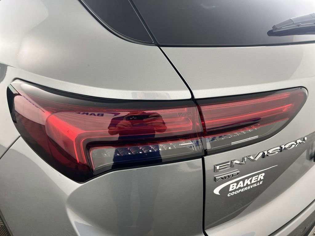 Used 2023 Moonstone Gray Buick Preferred image 35