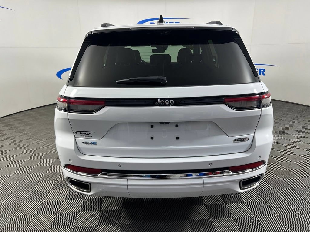 Used 2022 Bright White Jeep Overland image 5