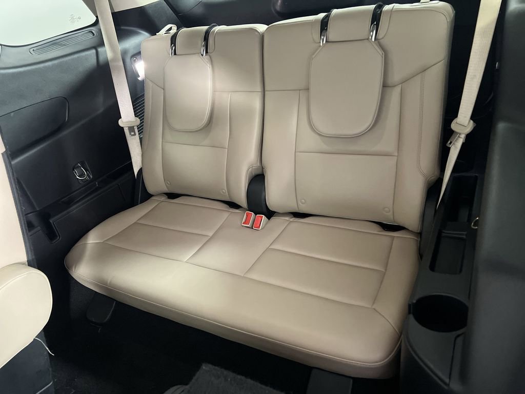 Used 2020 Oxford White Ford XLT image 23