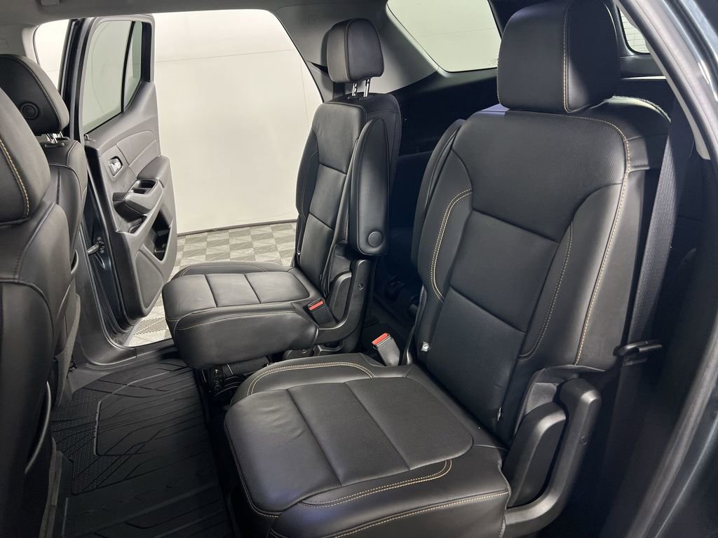 Used 2020 Graphite Chevrolet Premier image 27