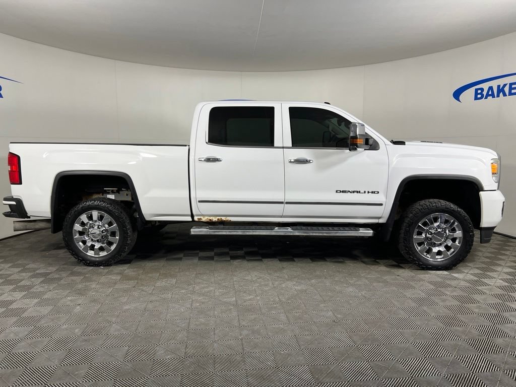 Used 2015 Summit White GMC Denali image 7