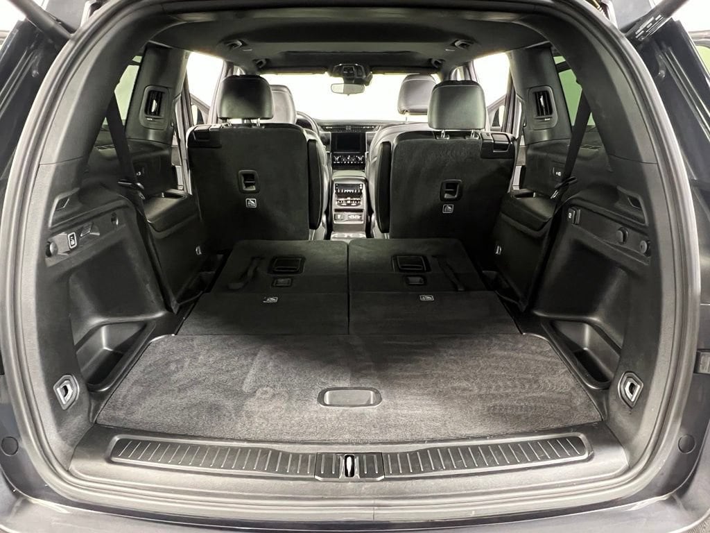 Used 2023 Baltic Gray Jeep L Laredo image 15