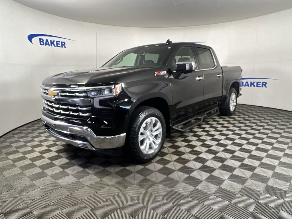 2023 Chevrolet Silverado 1500 Truck Crew Cab 