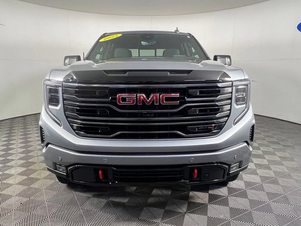 Used 2025 Sterling GMC AT4 image 9
