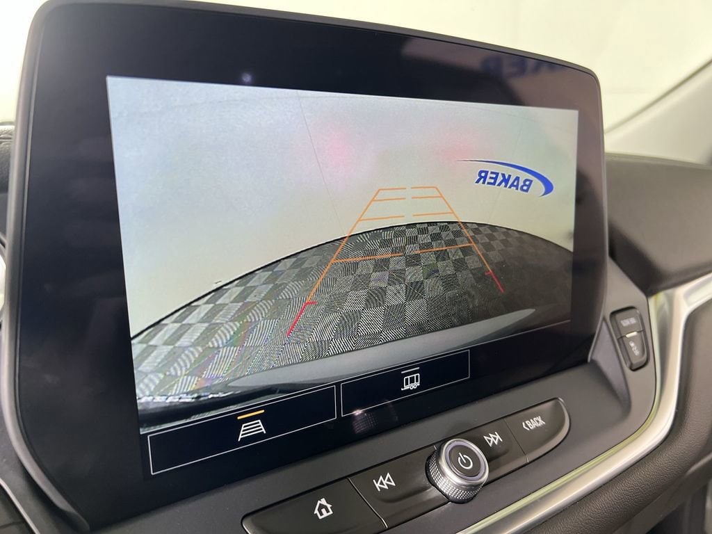 Used 2025 Sterling Gray Chevrolet LT w/2LT image 15