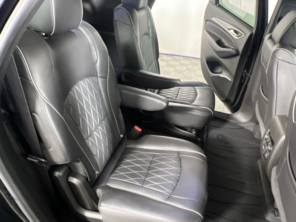 Used 2023 Ebony Twilight Buick Avenir image 13