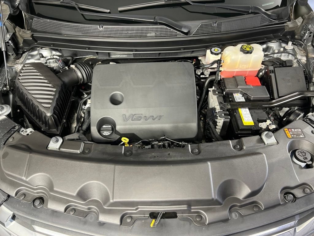 Used 2023 Sterling Gray Chevrolet LT Leather image 29