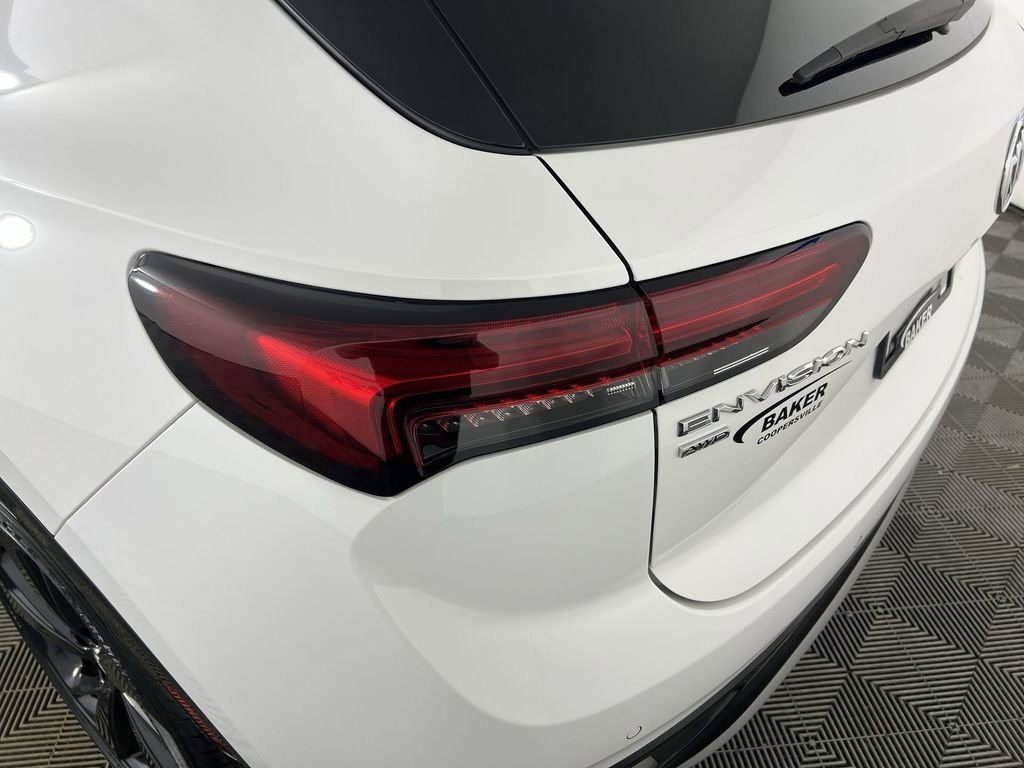Used 2023 Summit White Buick Essence image 36