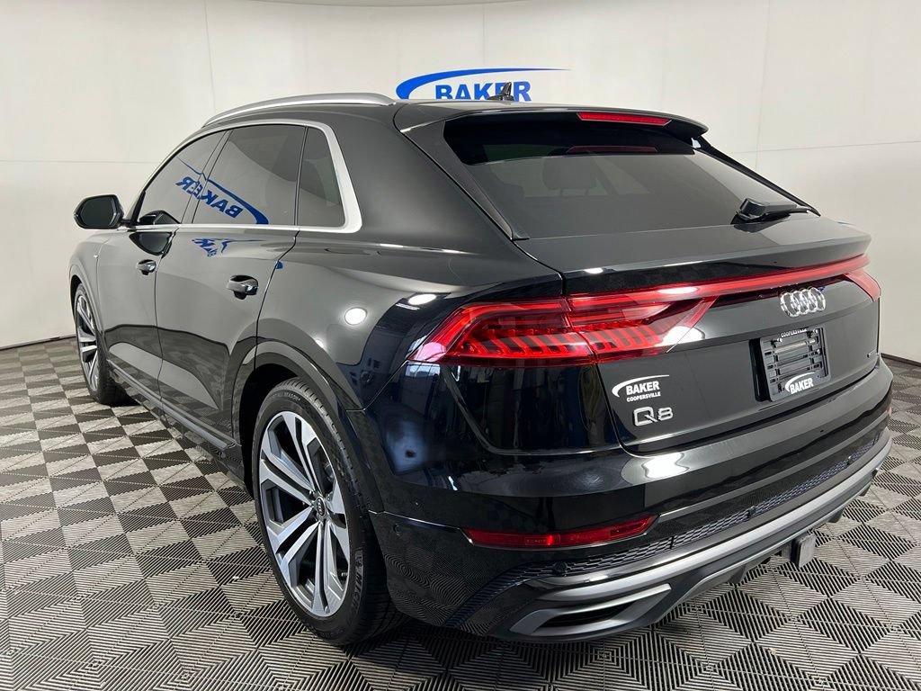 Used 2022 Mythos Black Audi 55 Premium image 3