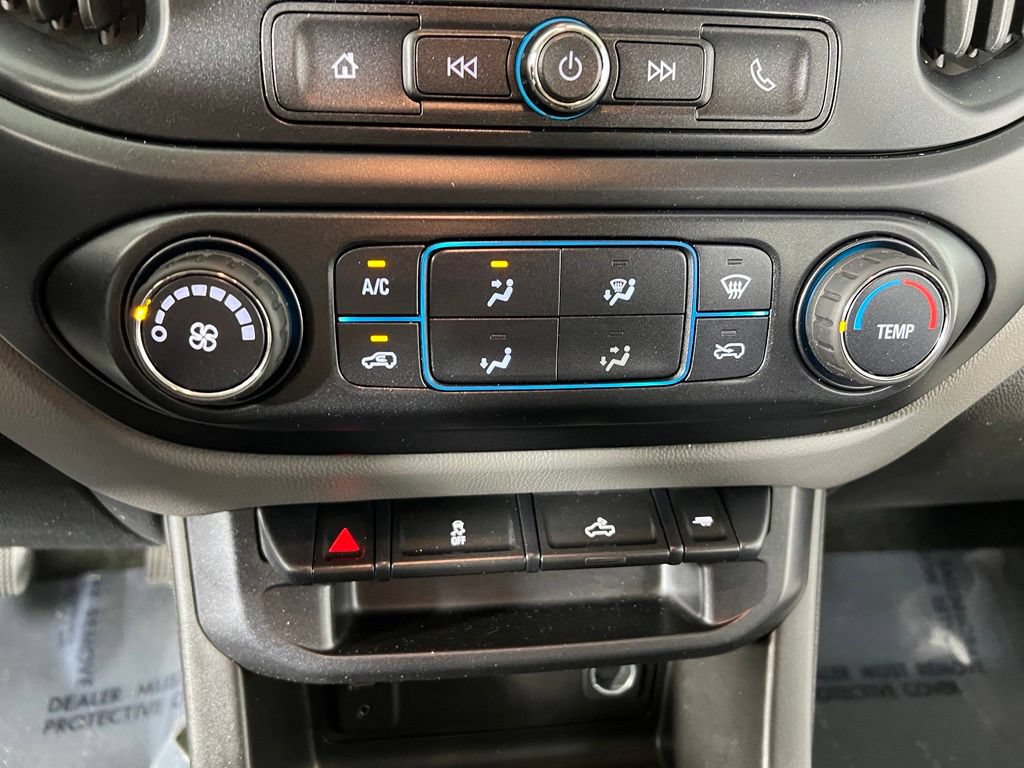 Used 2018 Kinetic Blue Chevrolet WT image 22