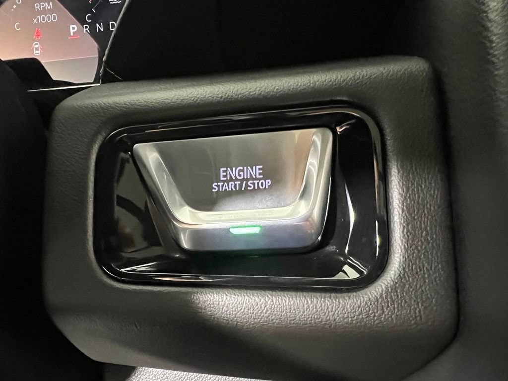 Used 2025 Titanium Rush GMC AT4 image 40