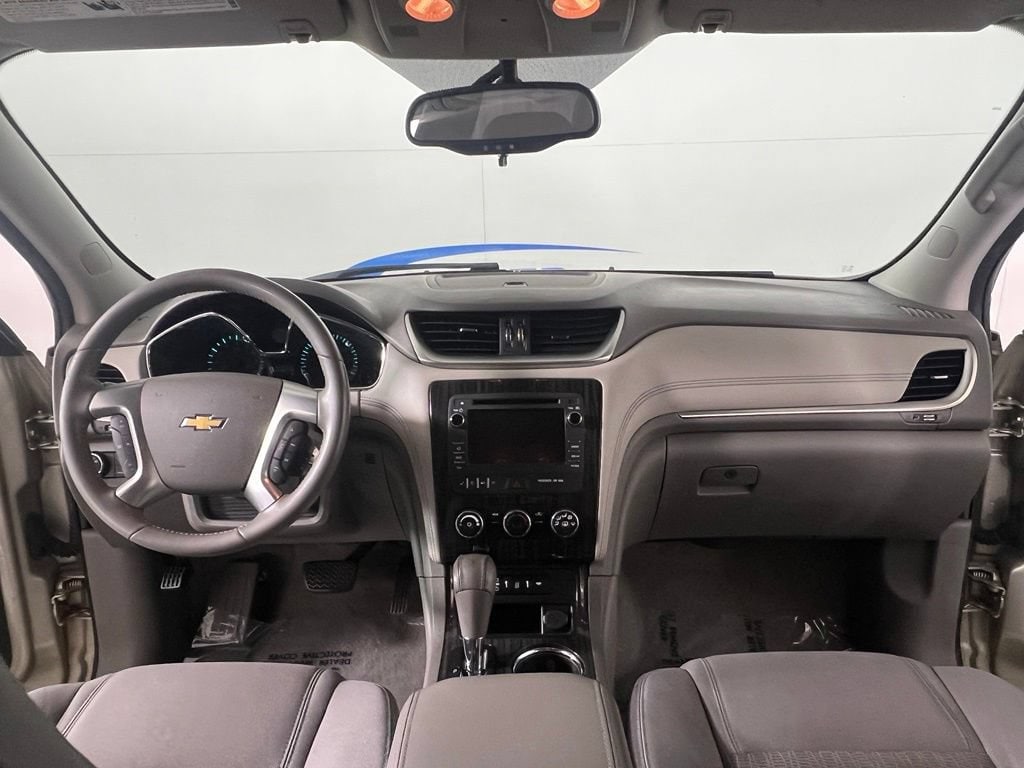 Used 2013 Champagne Silver Chevrolet 1LT image 10