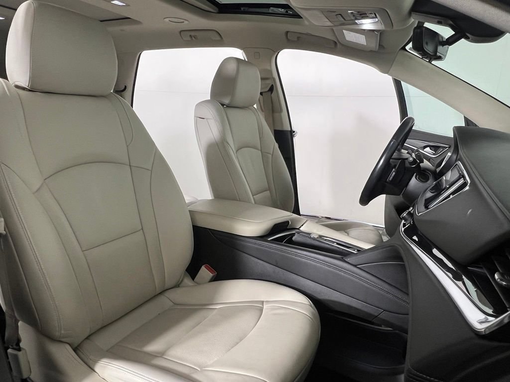 Used 2023 Emperor Blue Buick Premium image 12