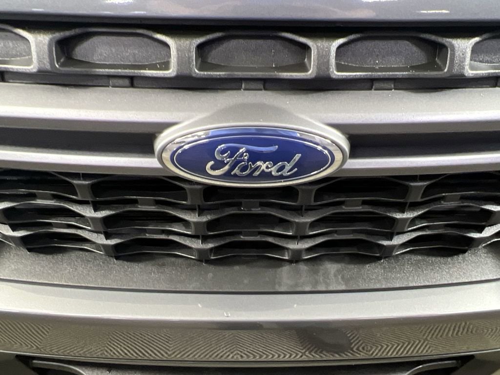 Used 2024 Carbonized Gray Metallic Ford XLT image 29
