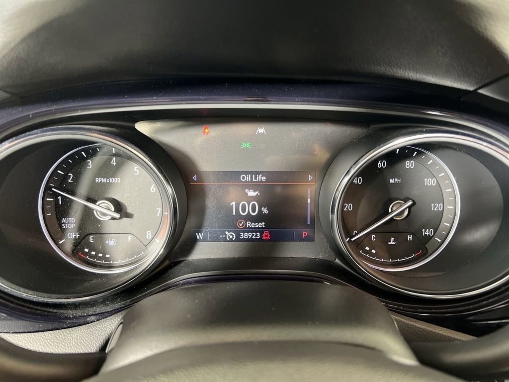 Used 2021 Deep Azure Buick Preferred image 12