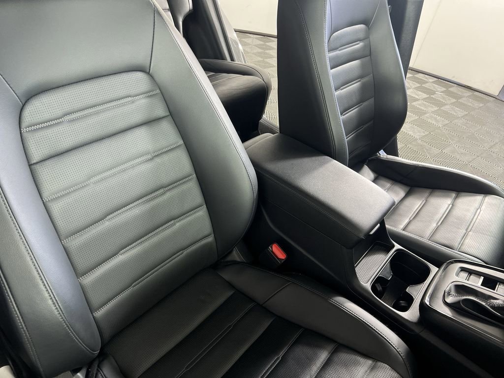 Used 2024 Lunar Silver Honda EX-L image 28