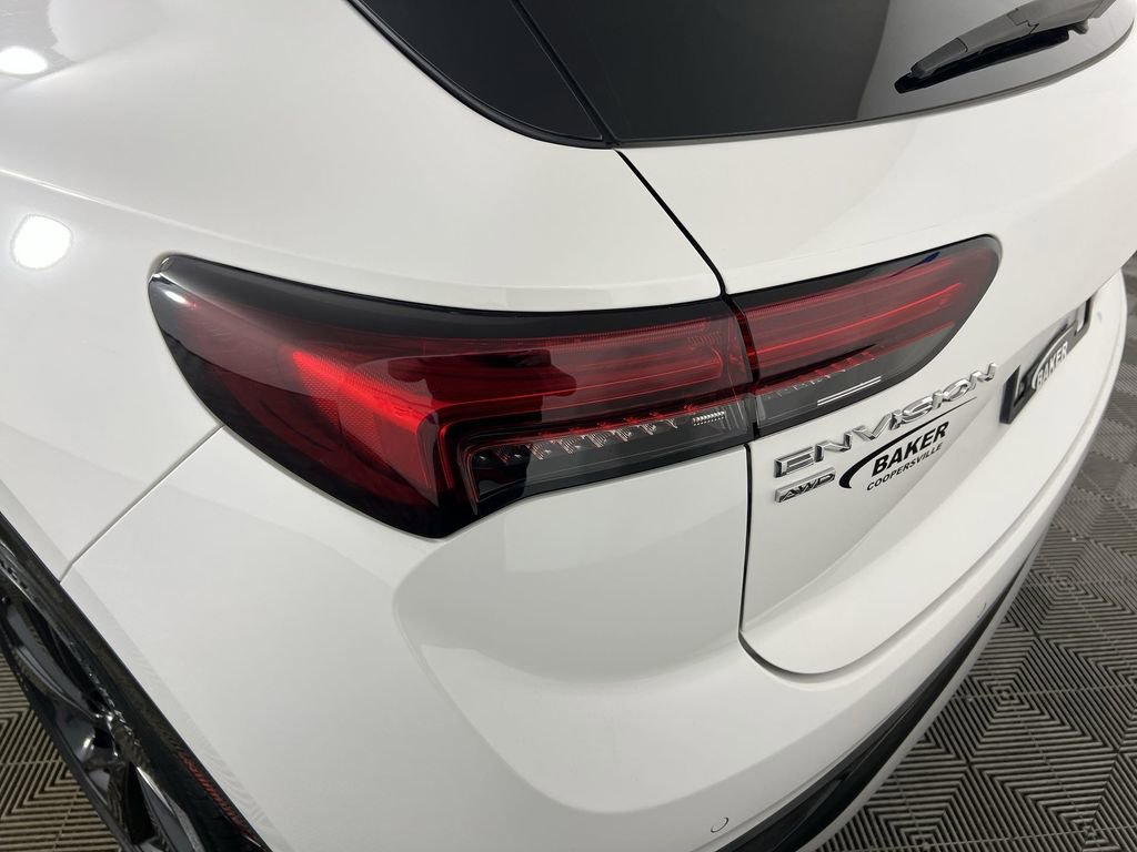 Used 2023 Summit White Buick Essence image 32