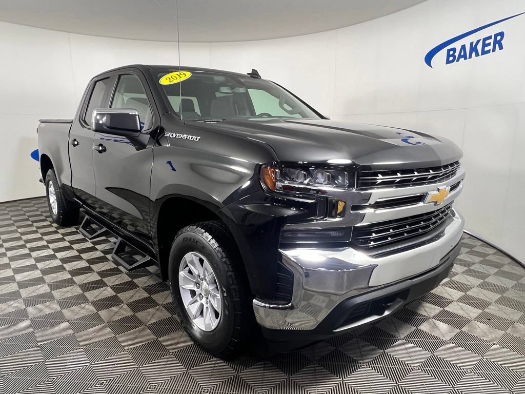 Used 2019 Black Chevrolet LT image 8