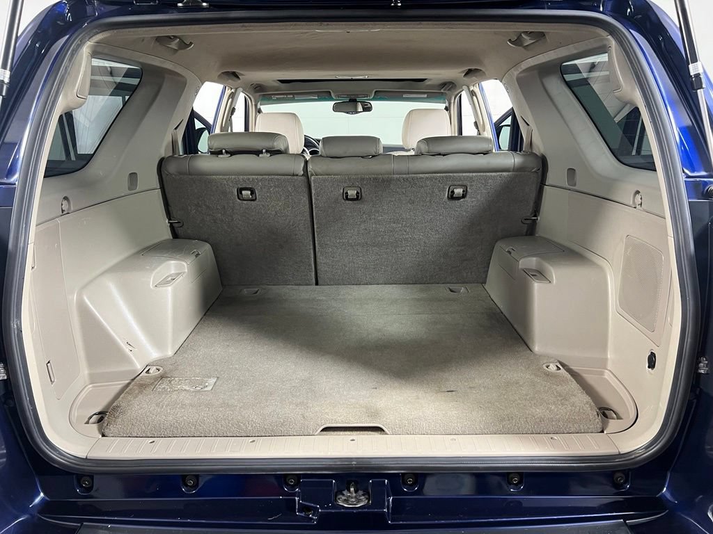 Used 2006 Nautical Blue Toyota Limited V8 image 13