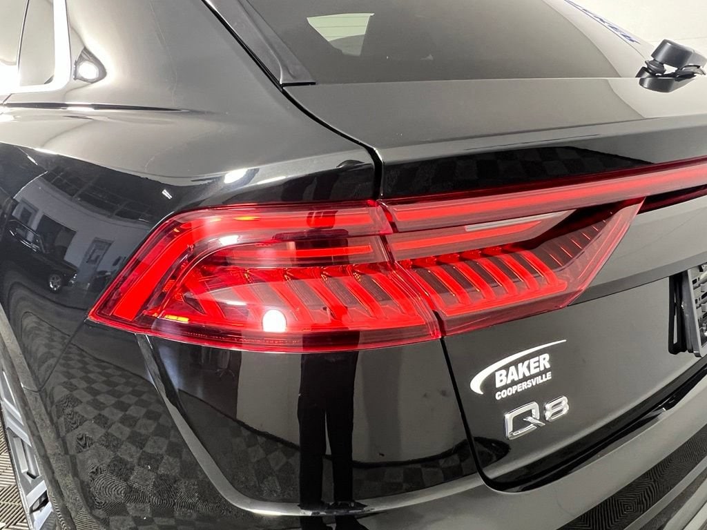 Used 2022 Mythos Black Audi 55 Premium image 36