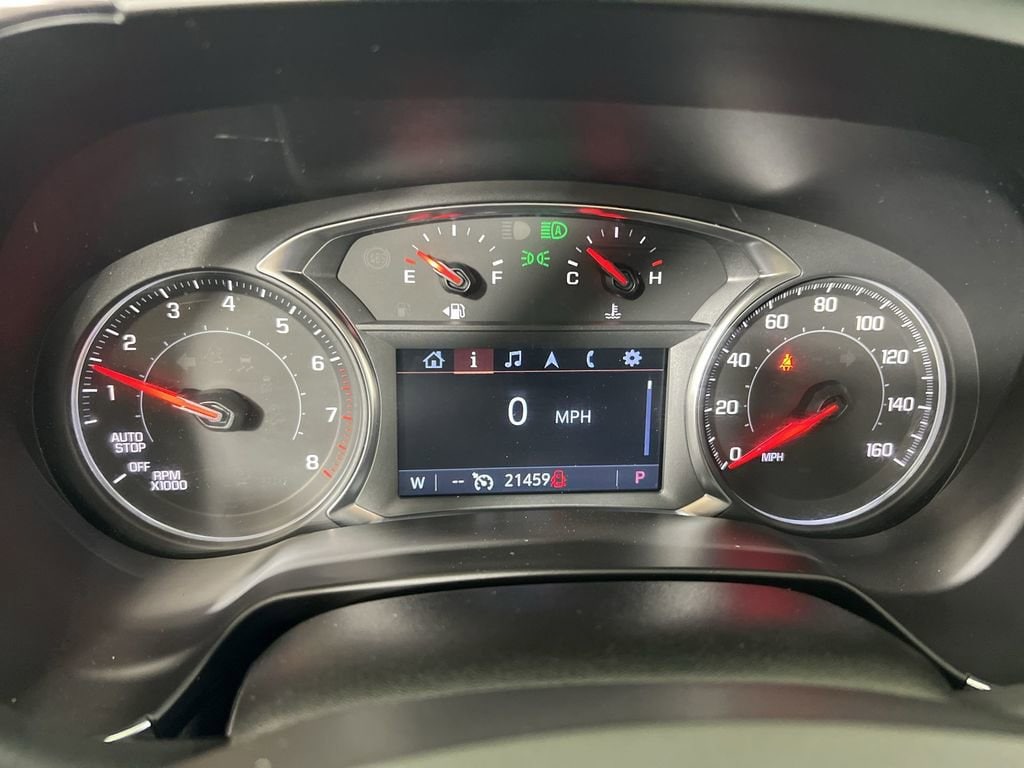 Used 2025 Sterling Gray Chevrolet LT w/2LT image 13